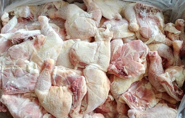 Cẩn thận với các loại “gà thải” đông lạnh