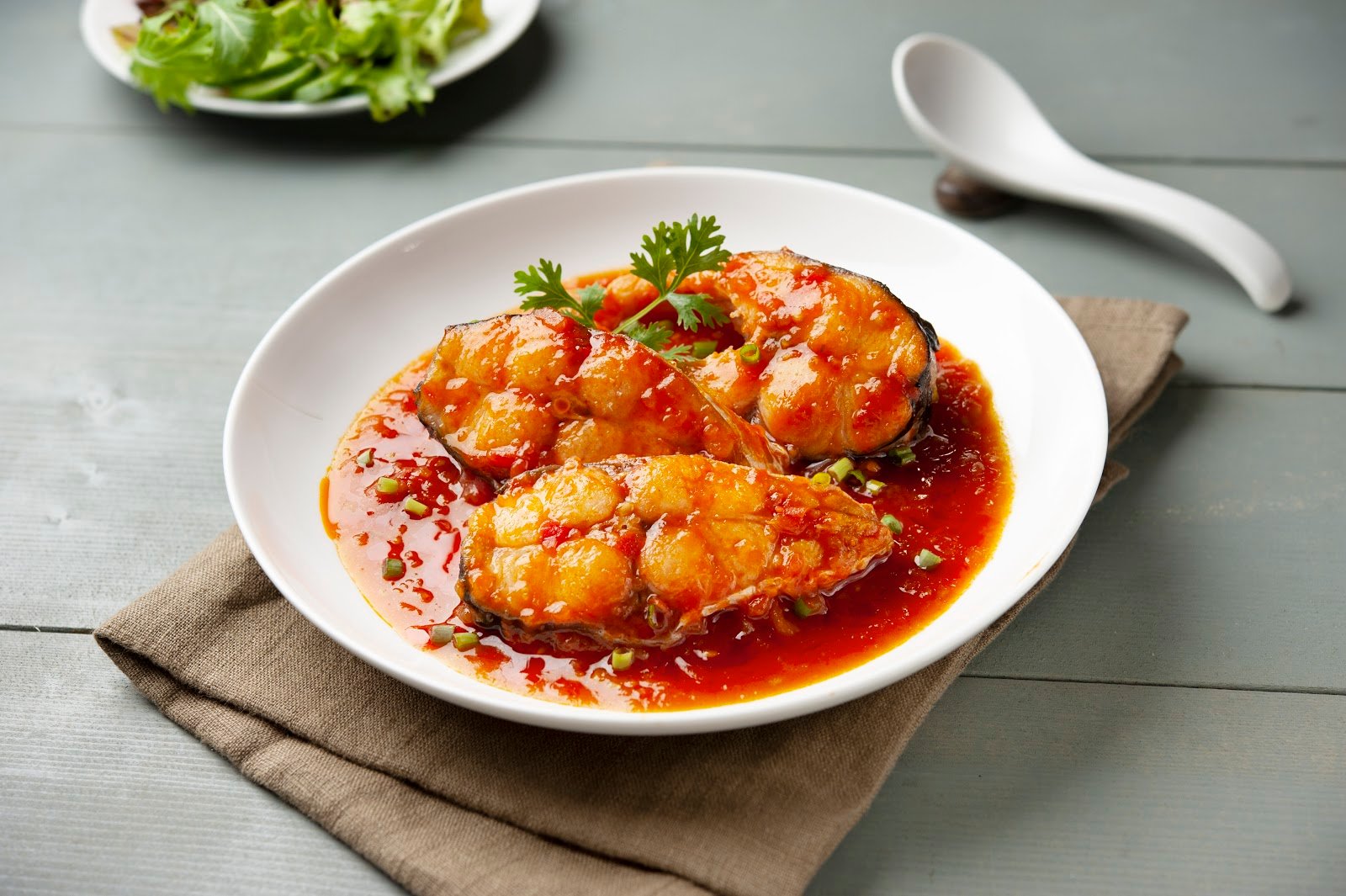 Cá Basa Cắt Khoanh Sốt Cà Chua Ngọt Thơm Ngon – BASAmaster