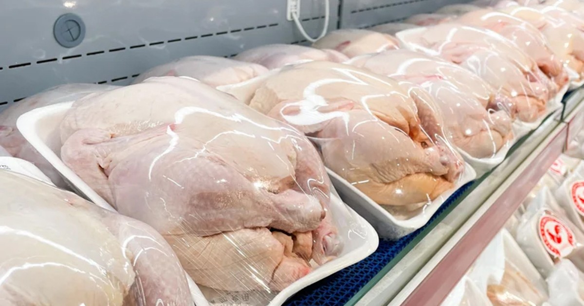 Thịt gà có 5 dấu hiệu này tuyệt đối không mua dù rẻ đến mấy